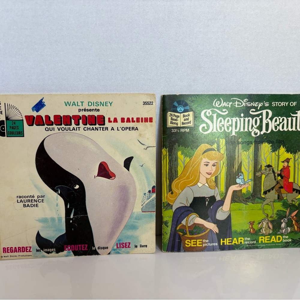 Lot of 2 Vintage Disney Read-Along Books• Sleeping Beauty + Valentine La Baleine - Picture 2 of 8
